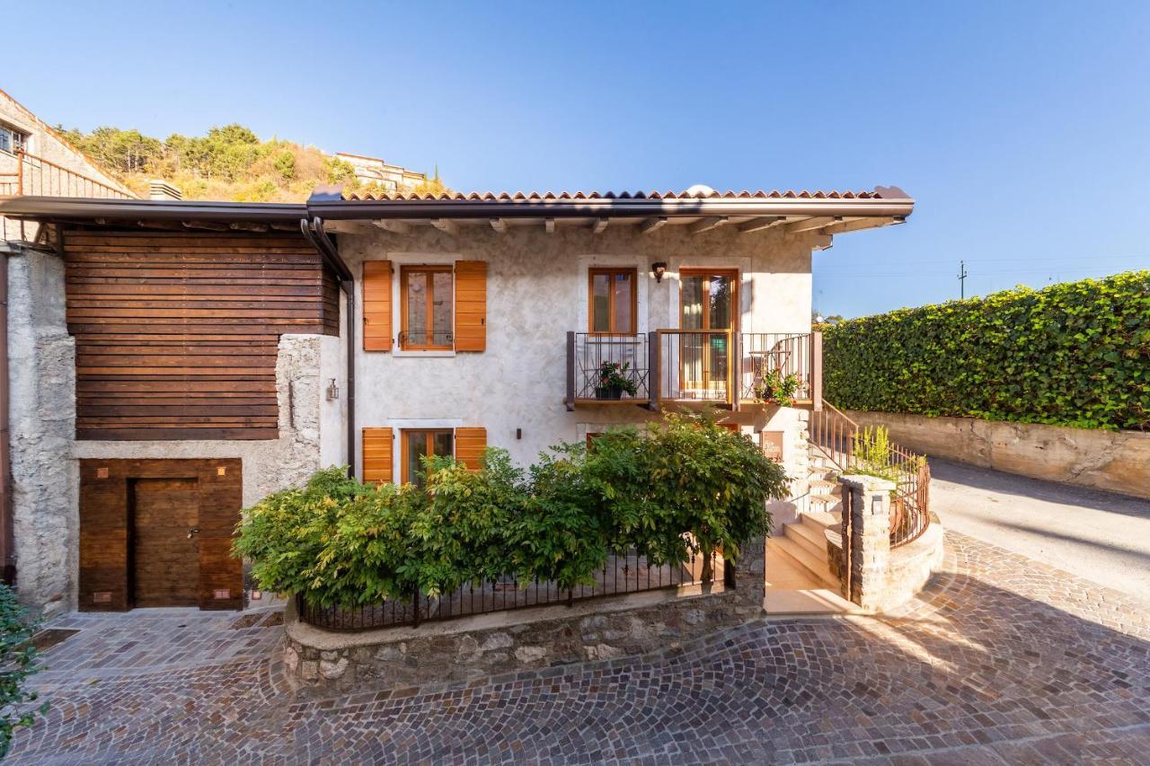 Borgo Cantagallo Casa Olivia 2 Tremosine Buitenkant foto